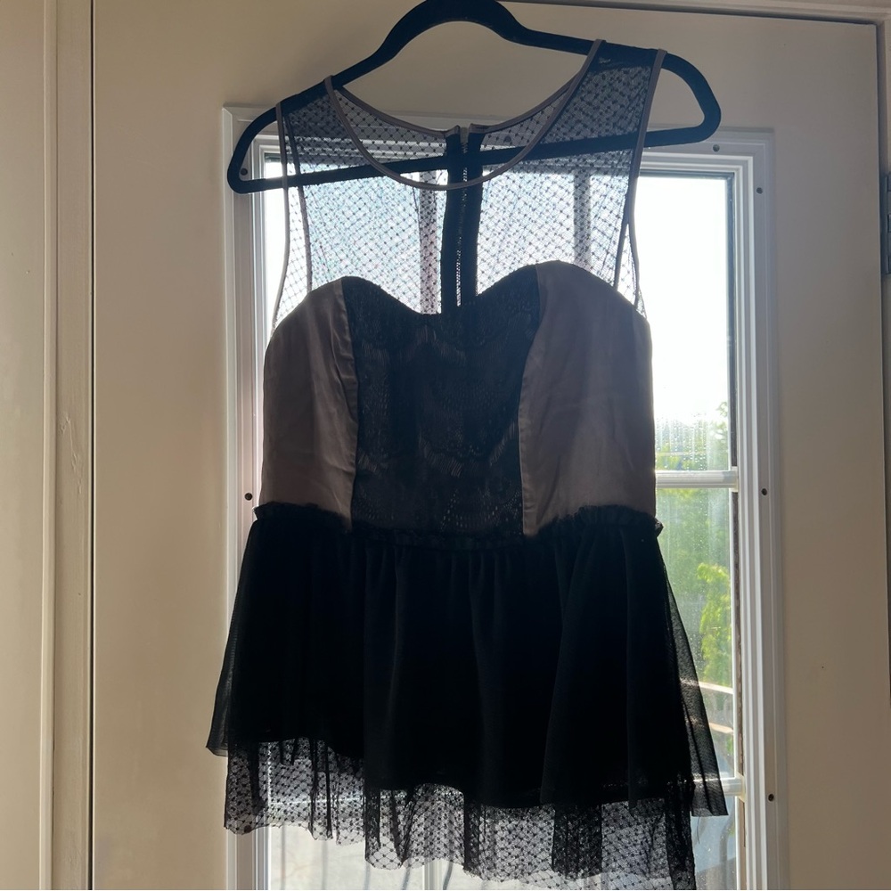 Baby Phat Vintage Black Lace Peplum Sweetheart Neckline Sleeveless Blouse Sexy